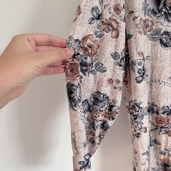 Tunic Length Fall Flower Button Up Shirt - Picture 4 of 7